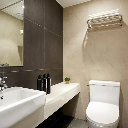 Hostel Cleo Seoul Hongdae Exterior photo
